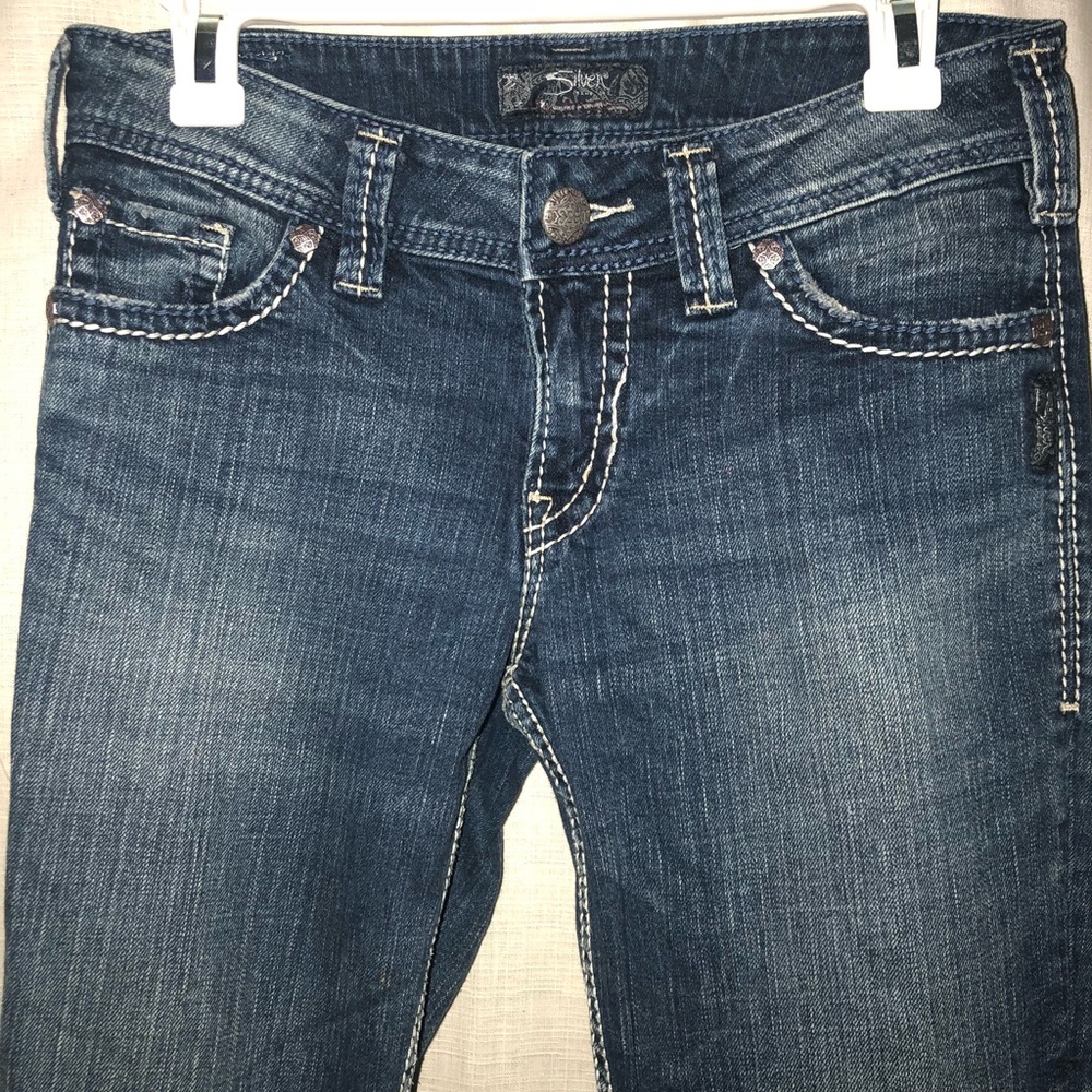 Silver Jean Co blue jeans!